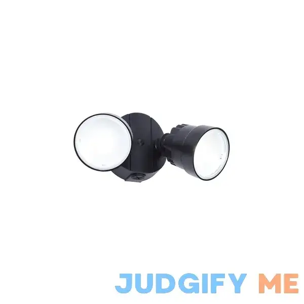 LUTEC P6221B 1130 Lumen 15 Watt LED Dual-Head Outdoor LUTEC P6221B 1130 Lumen 15 Watt LED Dual-Head Outdoor