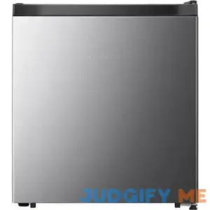 Hisense 1.6 Cu ft Compact Refrigerator Silver