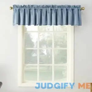 Sun Zero Rod Pocket Room Darkening Valance