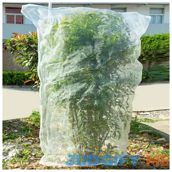 Insect Bird Barrier Mesh Garden Netting Barrier Bird Netting Netting for Plant with Drawstring Insect Bird Barrier Mesh Garden Netting Barrier Bird Netting Netting for Plant with Drawstring