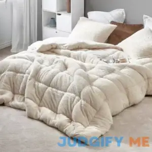 Coma Inducer Corn Silk Beige Oversized Comforter Coma Inducer Size: Twin