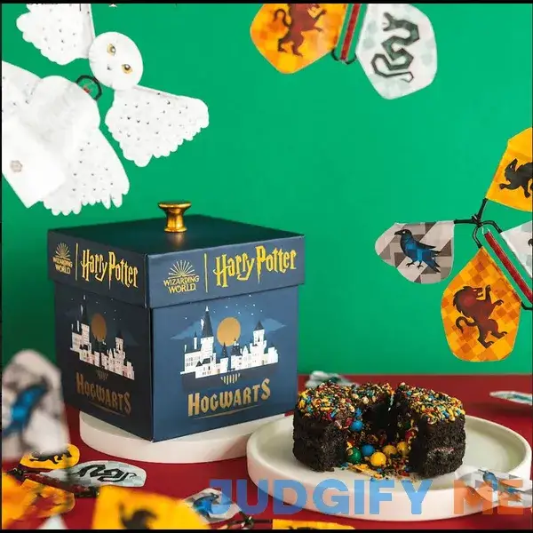 Harry Potter Hogwards Explosion Box Gift Harry Potter Hogwards Explosion Box Gift