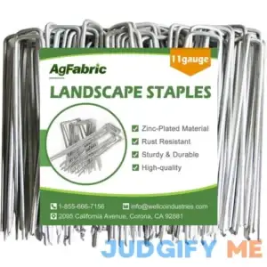 11 Gauge Galvanized Landscape Staples Stake Silver
