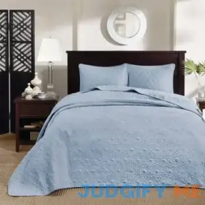 Madison Park Quebec Reversible Bedspread Set