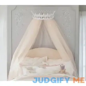 Creative Co-Op Decorative Metal Curtain or Canopy Crown