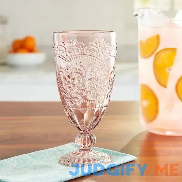 The Pioneer Woman Amelia 4-Piece 14.7-Ounce Goblet Set The Pioneer Woman Amelia 4-Piece 14.7-Ounce Goblet Set