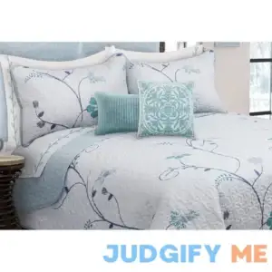 Shillington White/Blue Hypoallergenic Microfiber Reversible Quilt Set Andover Mills