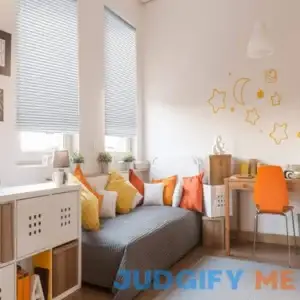 Hampton Bay White Cordless Room Darkening 1 in. Vinyl Mini Blind for Window or Door