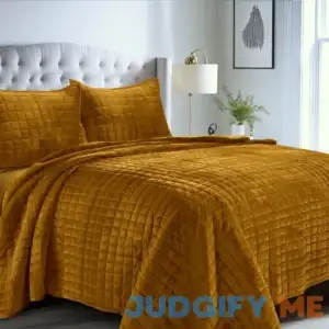 Tribeca Living Florence Velvet Oversized Solid Quilt Set