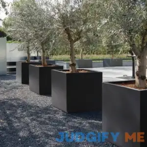 Latitude RunВ® Pinsky Metal Outdoor Planter Box