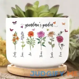Personalized Grandma's Garden Plant Pot w/ Bamboo Tray