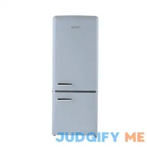 iio 7 cu. ft. Retro Refrigerator with Bottom Freezer