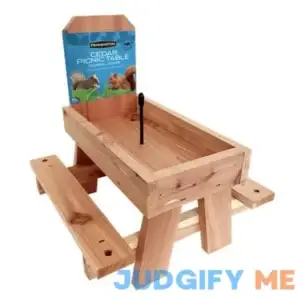Pennington Red Cedar Picnic Table Squirrel Feeder