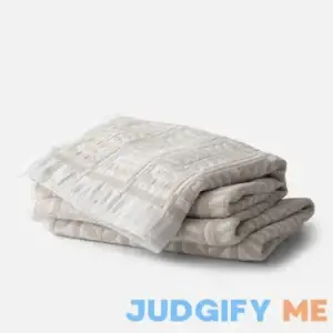 Schoolhouse Stillwater Floral Quilt