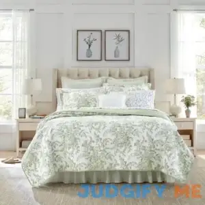 Laura Ashley Bedford Quilt Set