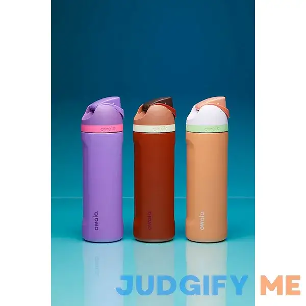 Owala UO Exclusive FreeSip 24 oz Water Bottle in Purple at Urban Outfitters Owala UO Exclusive FreeSip 24 oz Water Bottle in Purple at Urban Outfitters