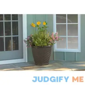 Suncast Sonora Resin Wicker Planter Garden