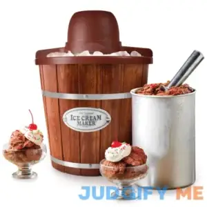 Nostalgia 4 Quart Wooden Ice Cream Bucket