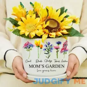Custom Mom's Garden Birth Flower Outdoor Plant Pot with Kids Names Mother's Day Gift Ideas New Mom Gifts