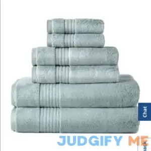 Liz Claiborne Signature Plush Bath Towel One