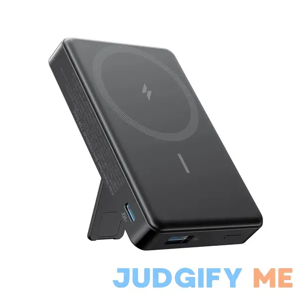 Anker MagGo Magnetic Power Bank with Kickstand Anker MagGo Magnetic Power Bank with Kickstand