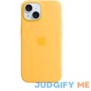 Apple iPhone 15 Plus Silicone Case with MagSafe