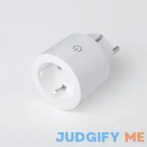 Brandstand | CubieMini 1 USB-A and 1 USB-C Charging Ports | 2 Tamper Resistant Outlets (White)