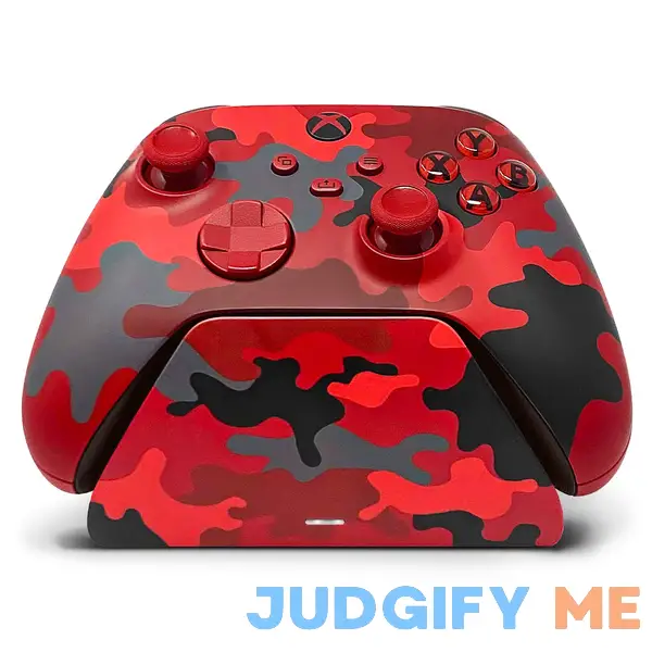Controller Gear Universal Xbox Pro Charging Stand Controller Gear Universal Xbox Pro Charging Stand