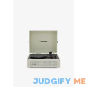 Crosley Voyager CR8017A