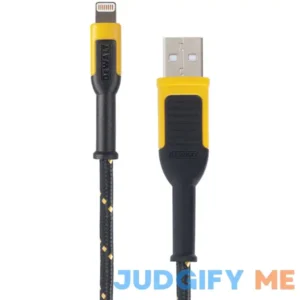 Dewalt 4-ft USB Lightning Cable