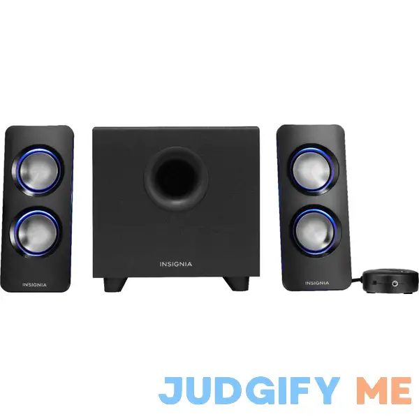 Insignia 2.1 Bluetooth Lighted Speaker System Insignia 2.1 Bluetooth Lighted Speaker System