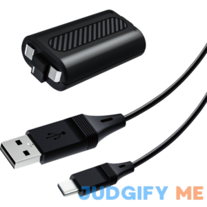 Insignia Play + Charge Kit for Xbox Series X