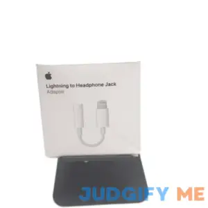 Lightning to 3.5mm Headphone Jack Adapter -Apple