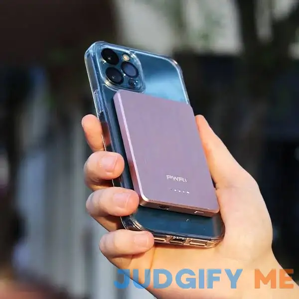 PowerGO - Thinest Portable Phone Charger- Magnetic Power Bank PowerGO - Thinest Portable Phone Charger- Magnetic Power Bank