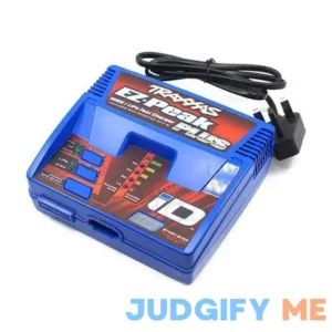 Traxxas 2970 EZ-Peak Plus 4-Amp NiMH/LiPo Fast Battery Charger